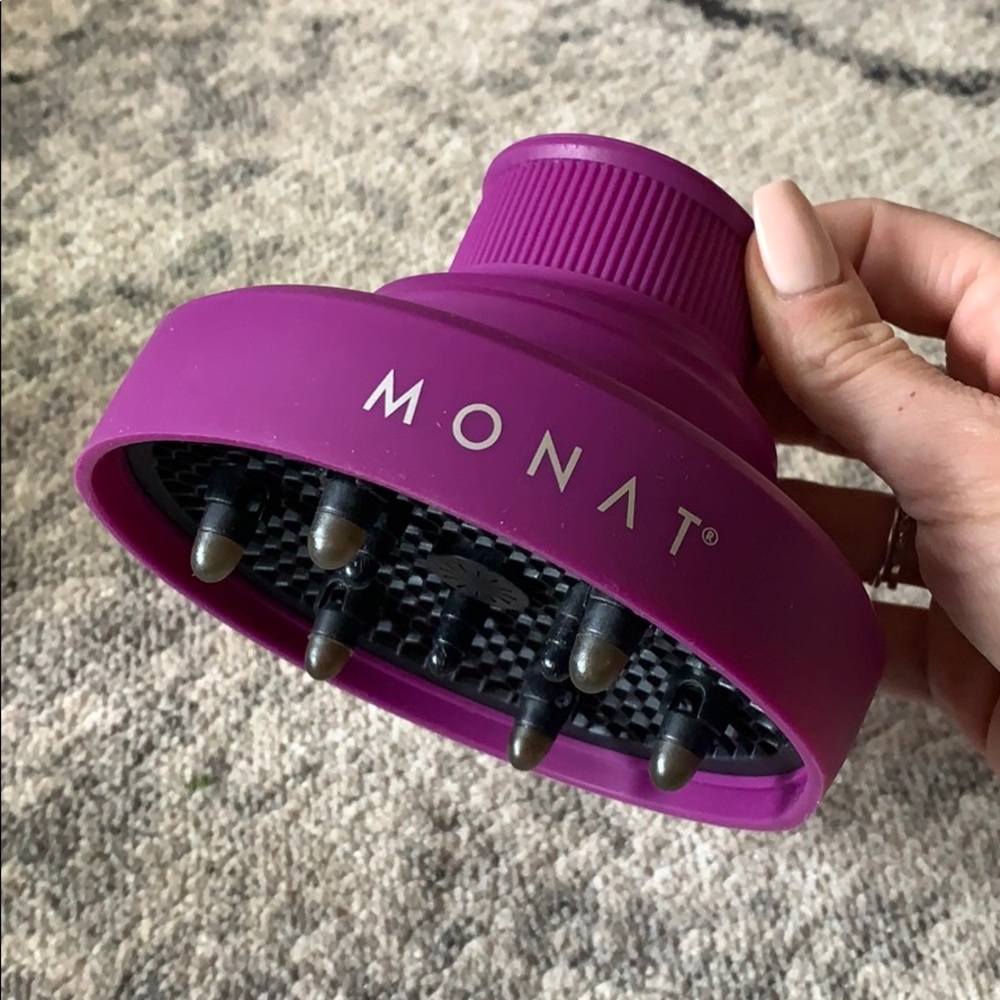 Monat hair diffuser